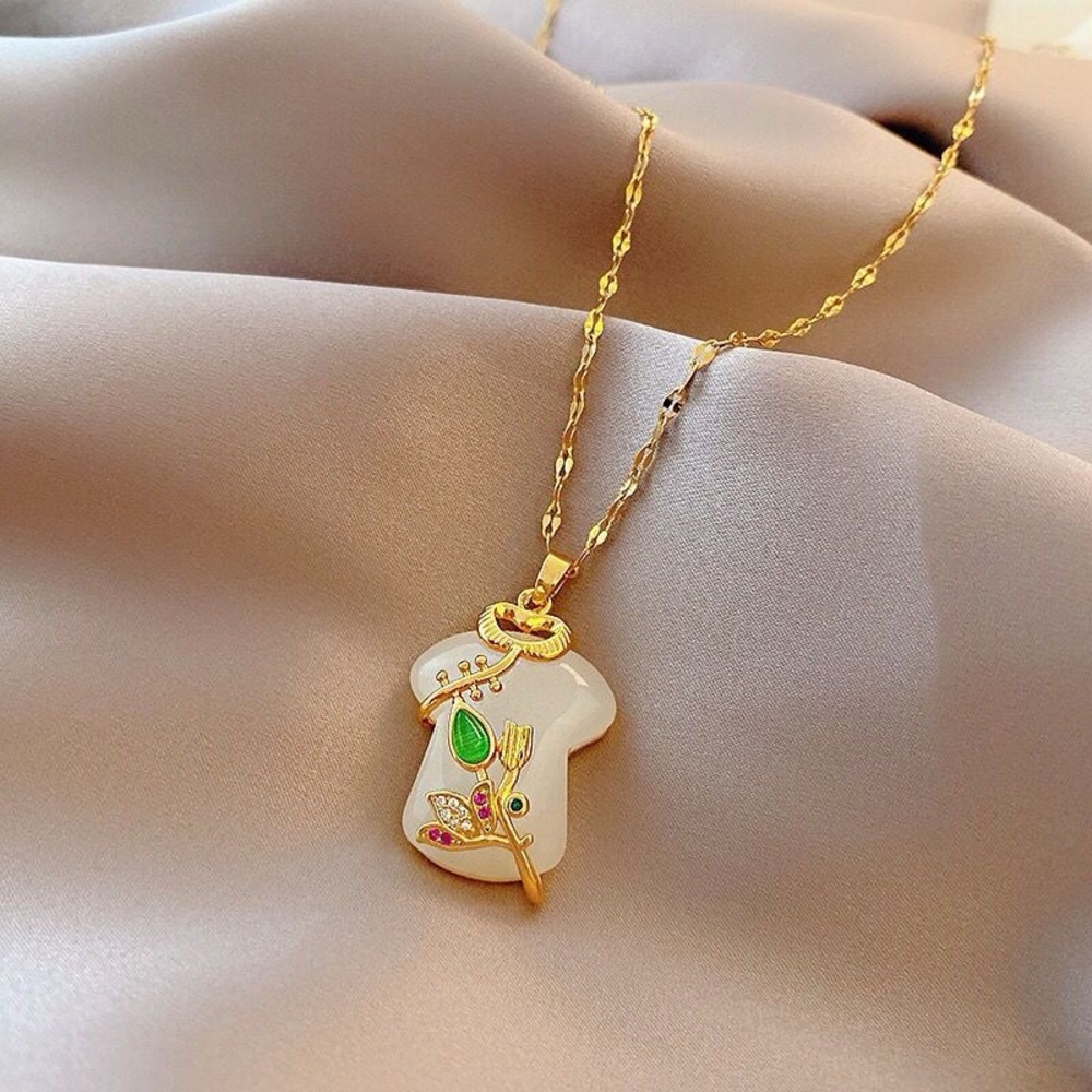 18K Gold Plated Chunky Pendant Necklace*Vintage Inspired Jewelry*Unique Chic*LW